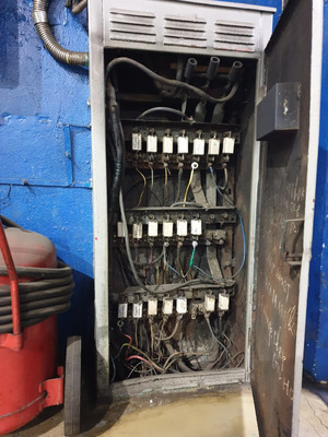 Демонтаж электрощита на производстве Демонтаж электрощита на производстве